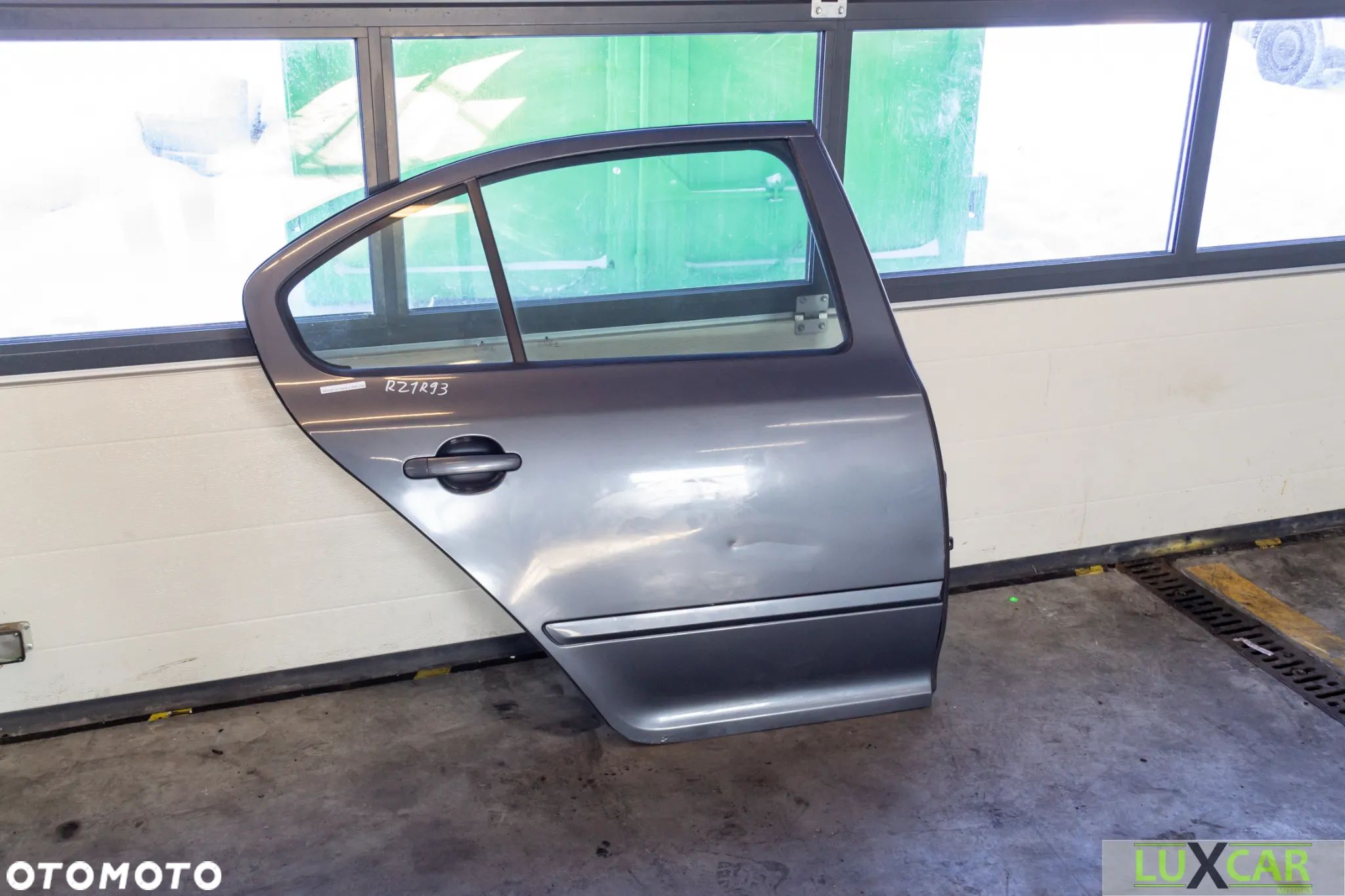 SKODA OCTAVIA II 2 VRS DRZWI PRAWE TYŁ KOLOR LF8J GORLICE RZ1R93 - 1