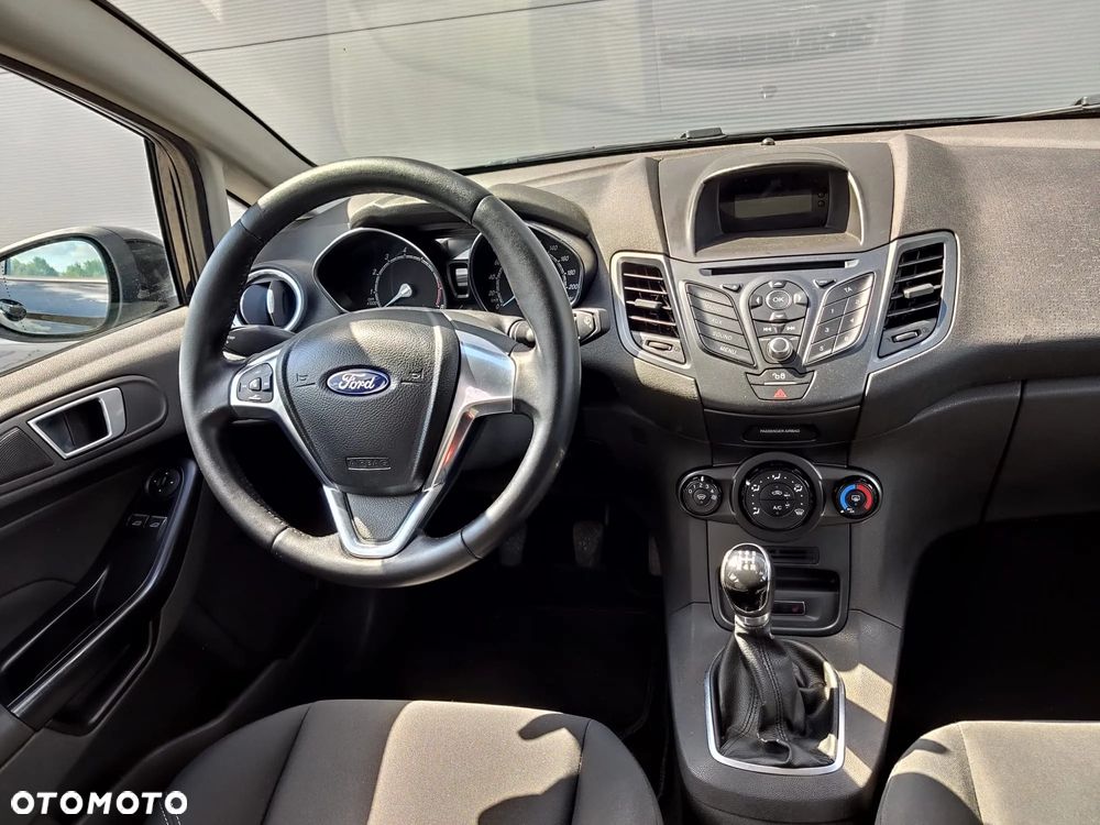 Ford Fiesta 1.25 Trend EU5 - 10