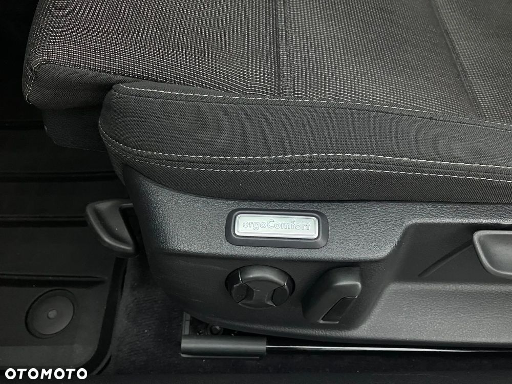 Volkswagen Passat 2.0 TDI BMT Comfortline DSG7 - 37