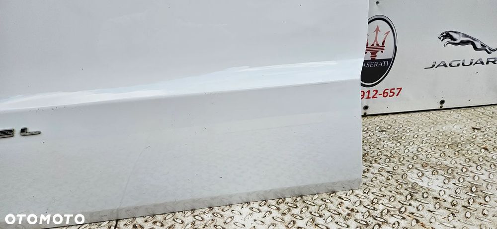 Dodge Durango III LIFT 2017-  Kompletne drzwi przód lewy Drzwi przednie lewe PW7 w kolor BIAŁE - 14