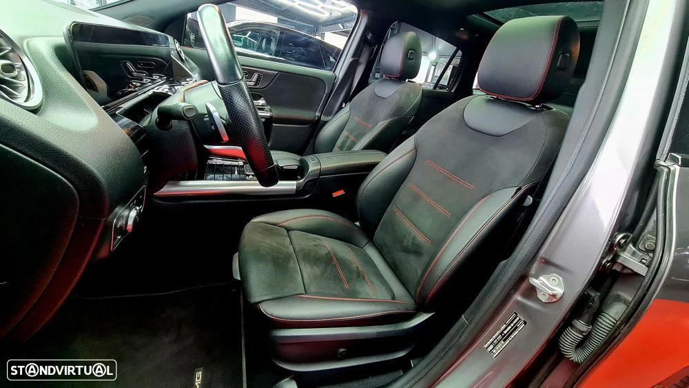 Mercedes-Benz GLA 200 d AMG Line - 15