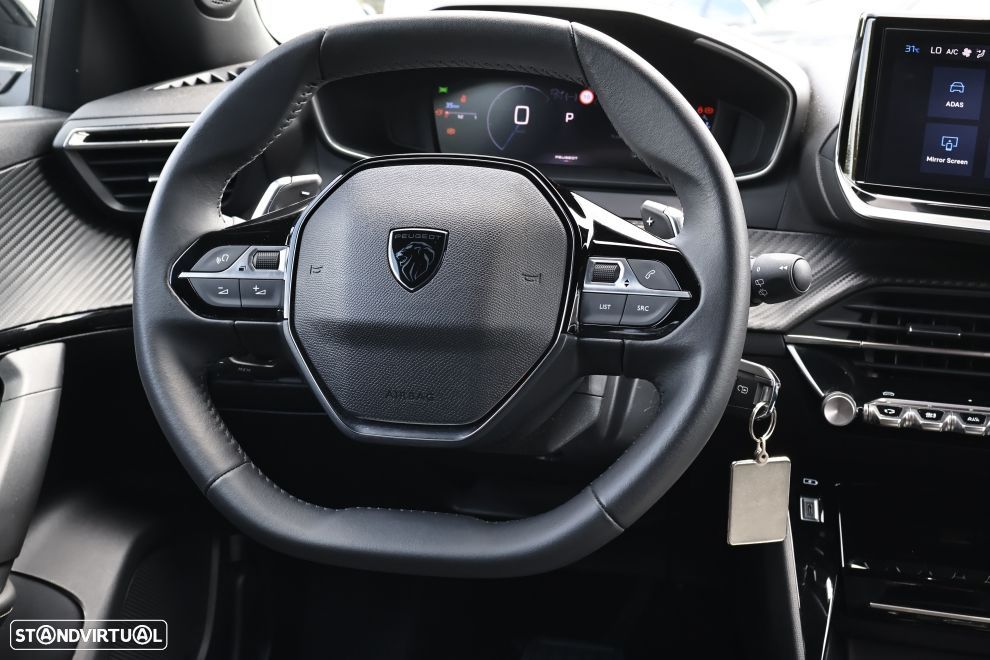 Peugeot 2008 1.2 Hybrid Allure e-DCS6 - 11