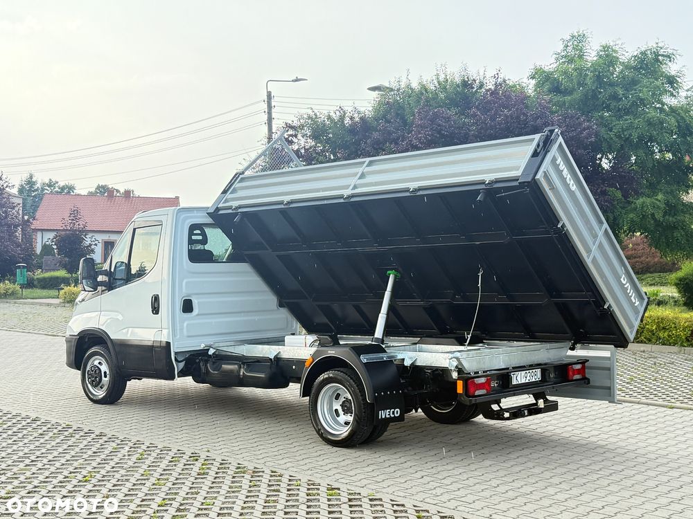 Iveco DAILY 35/50-180 3.0 HPI 180KM BLOKADA MOSTU! WYWROTKA 3-stronna ! 90 tyś km! HAK! Jak Nowy!! - 33