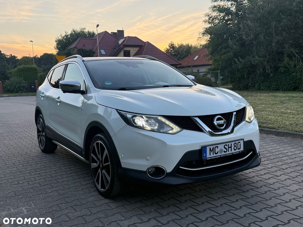 Nissan Qashqai 1.6 DCi N-Connecta Xtronic EU6 - 1