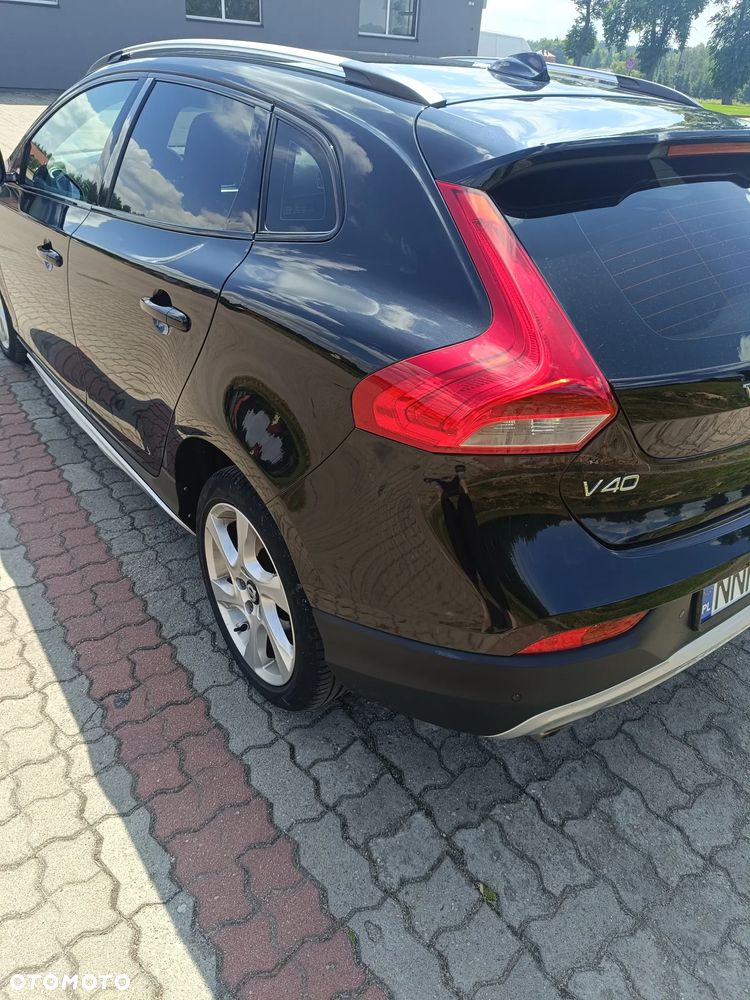 Volvo V40 Cross Country D3 Momentum - 5