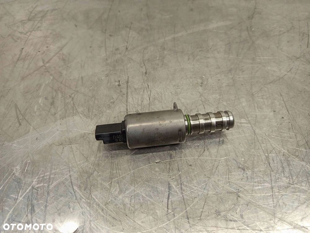 Zawór zmiennych faz rozrządu Citroen C4 Cactus Peugeot 1.2 VTI V758776080 - 2