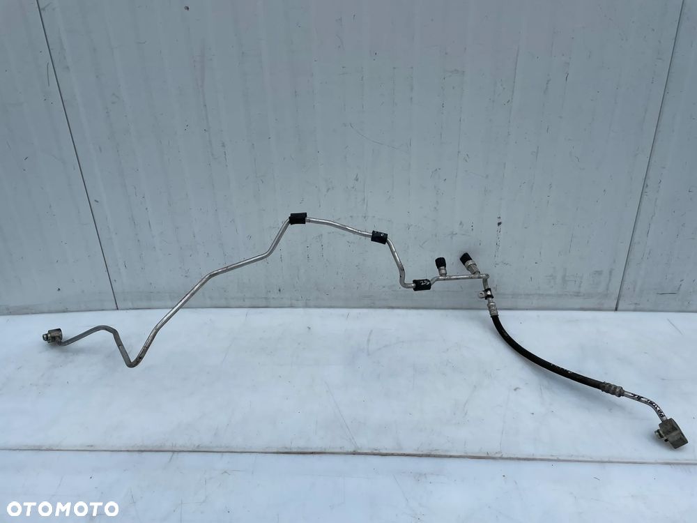 Przewód klimatyzacji vw Passat B6 2.0TDI 170KM 3C0820741AJ - 1