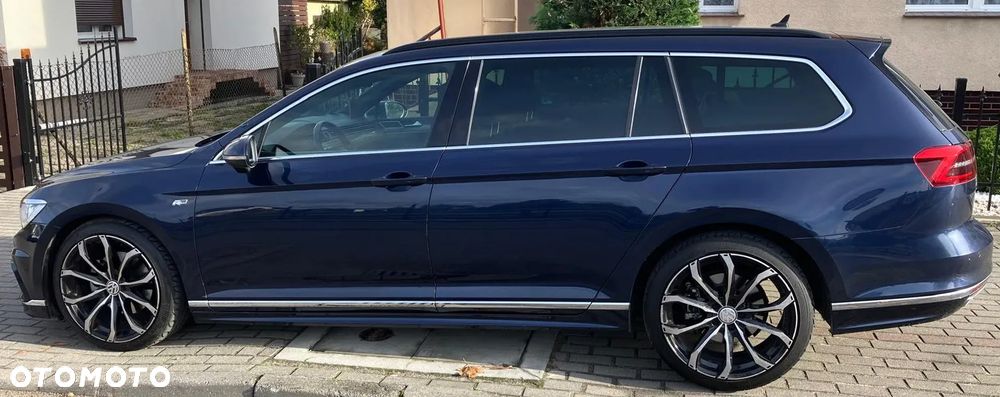 Volkswagen Passat - 2