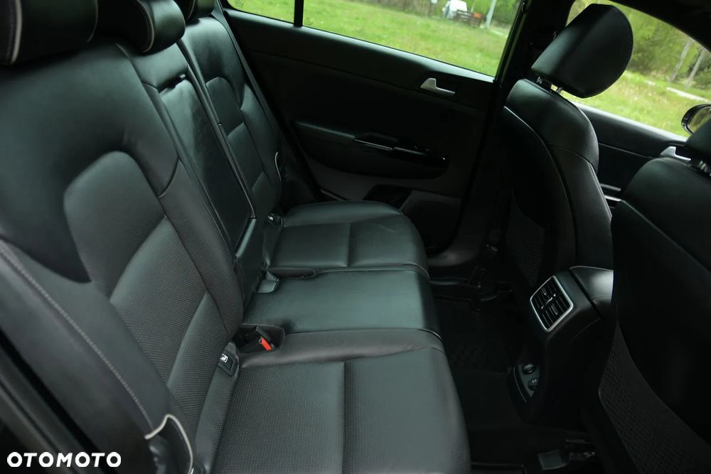 Kia Sportage 2,0 CRDI AWD GT Line - 21