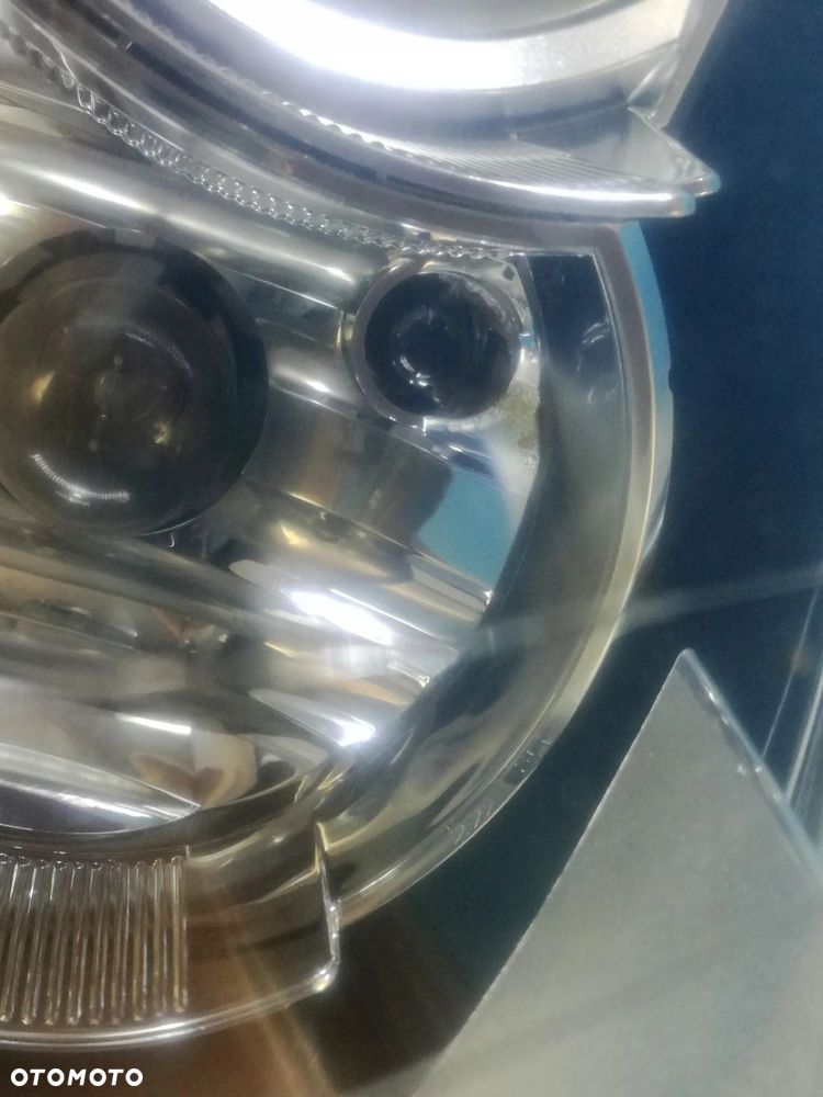 Audi A4 B7 lampa reflektor przód prawa Xenon Anglik 06/08r - 5