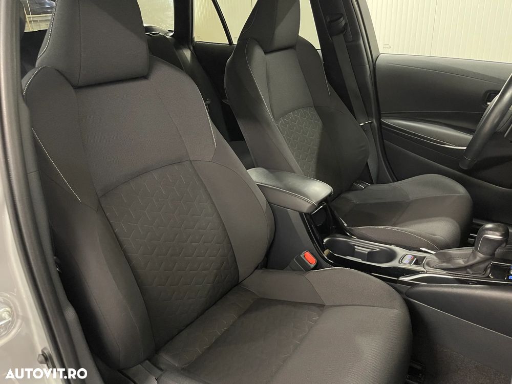Toyota Corolla 2.0 HSD TS Exclusive - 9