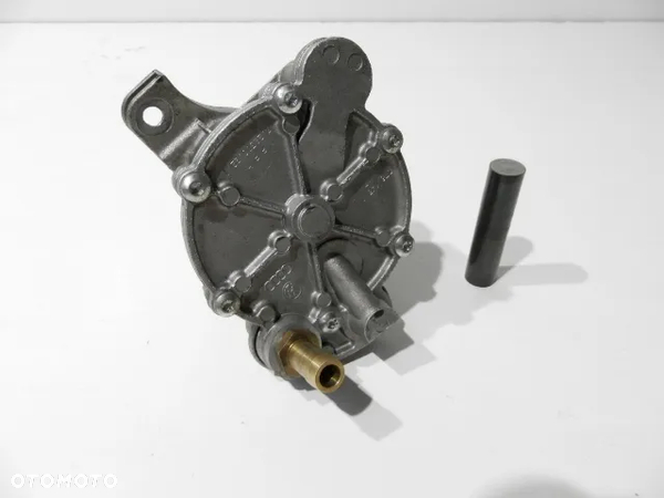 VACU VAKU VACUM AUDI VOLKSWAGEN CRAFTER 076145100