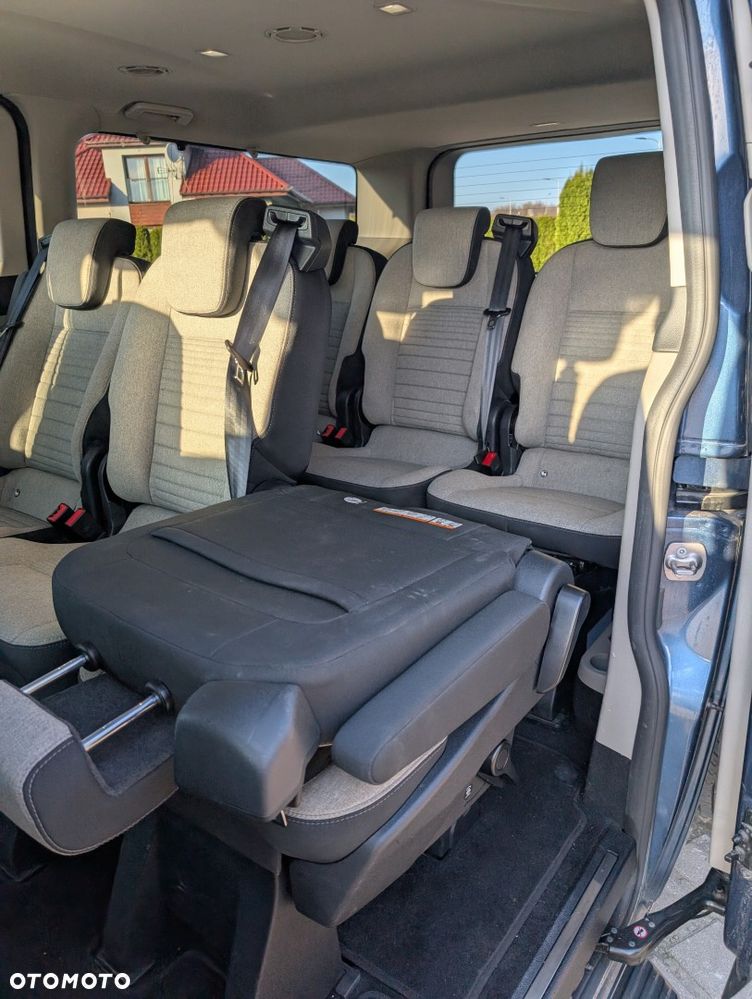 Ford Tourneo Custom - 7