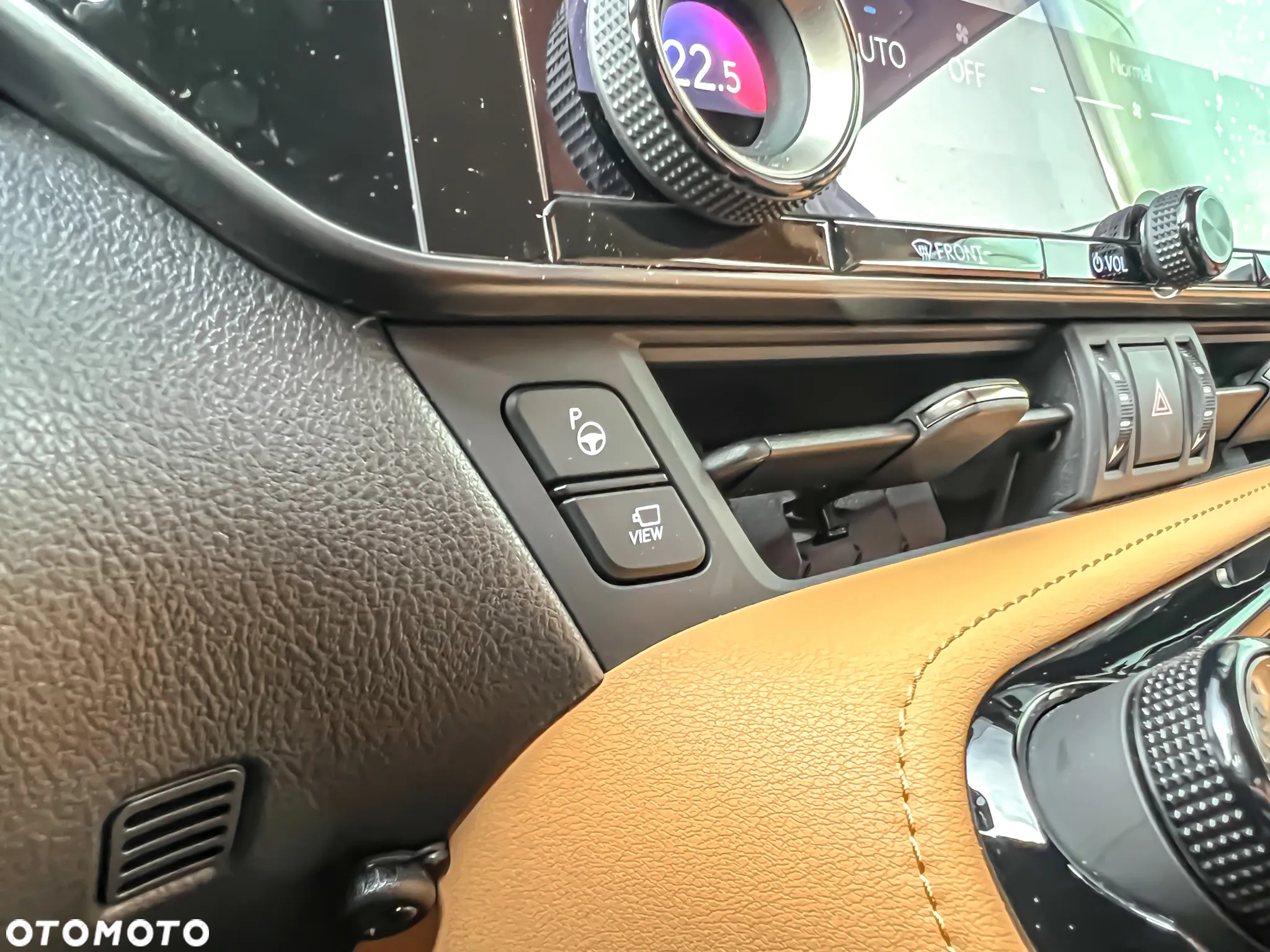 Lexus NX 350h Omotenashi AWD - 23