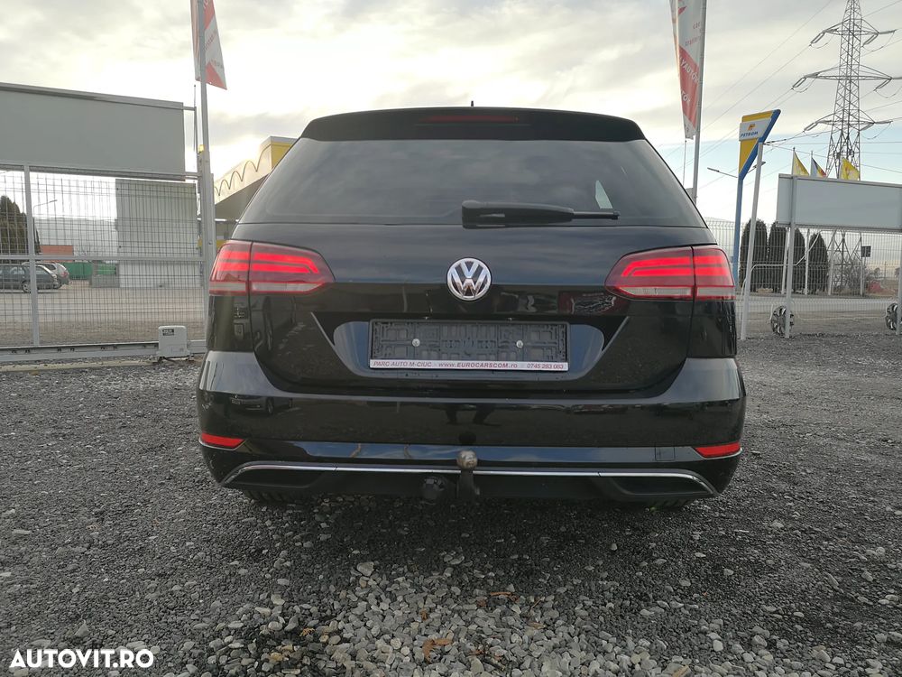 Volkswagen Golf - 16
