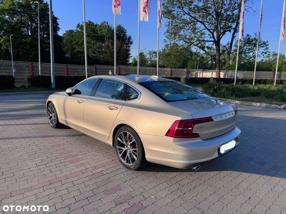 Volvo S90 T5 Momentum - 9