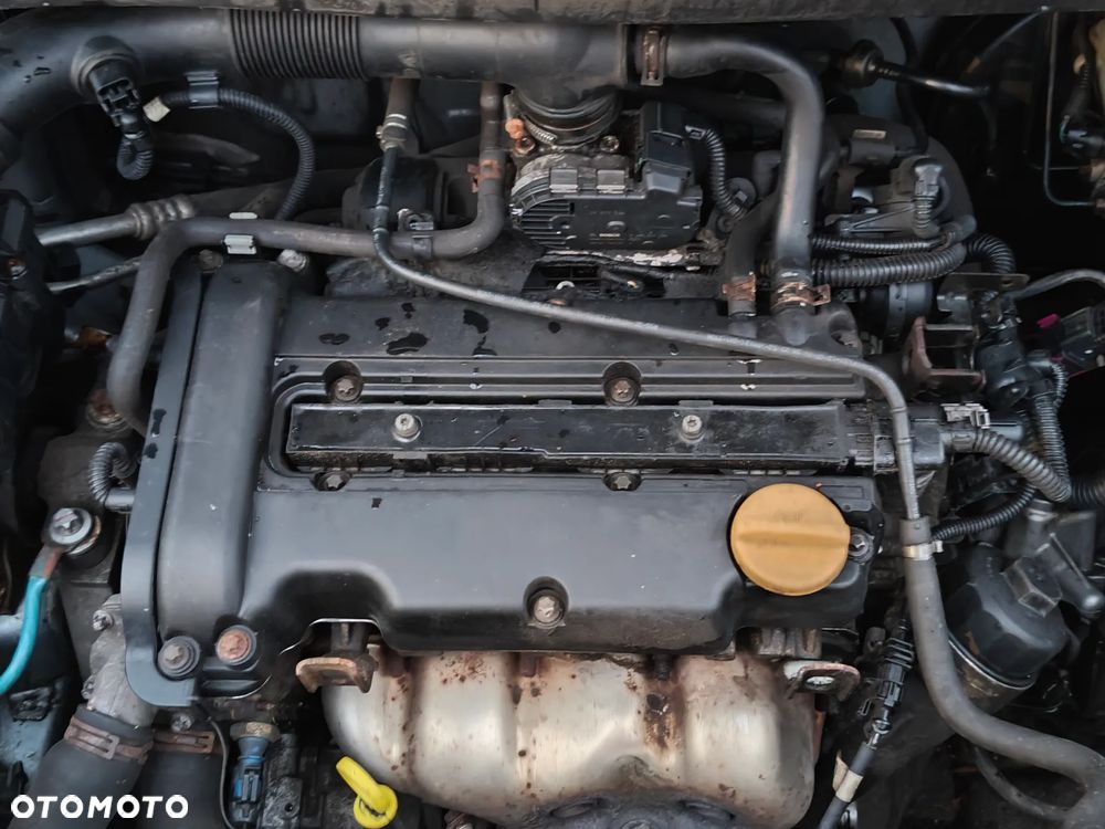 Opel Corsa 1.2 16V Cosmo - 16