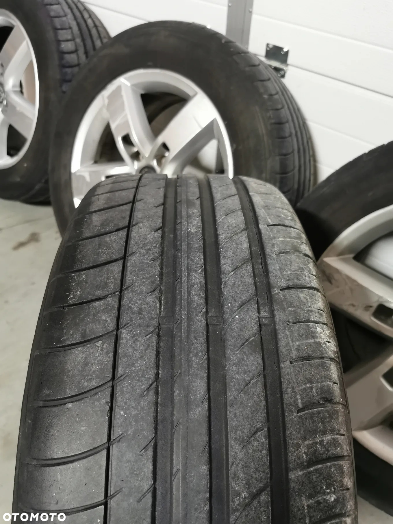 VW TOUAREG 7P FELGI KOLA 5X130 19 255/55 R19 CALY KOMPLET Z OPONAMI 7P6601025D 7P6601025 D - 9