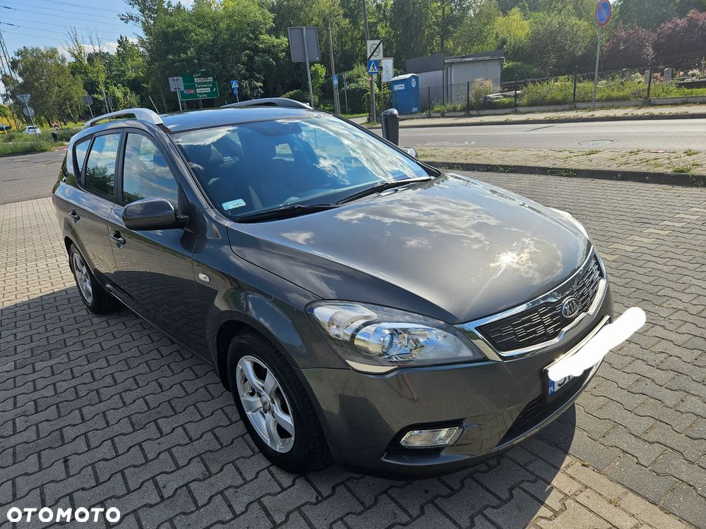Kia Ceed 1.6 Comfort + - 8