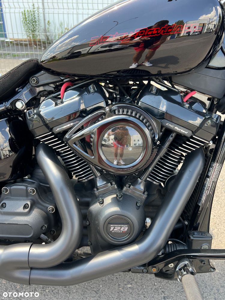 Harley-Davidson Softail Street Bob - 5