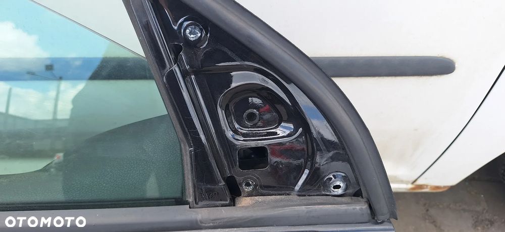 VW Golf VI HB Drzwi Przód Przednie Prawe Kod Lakieru LC9X - 9
