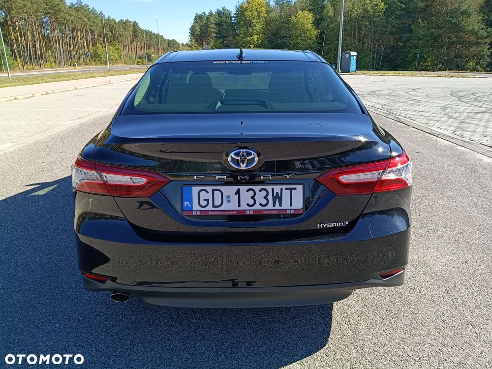 Toyota Camry 2.5 Hybrid Executive CVT - 16