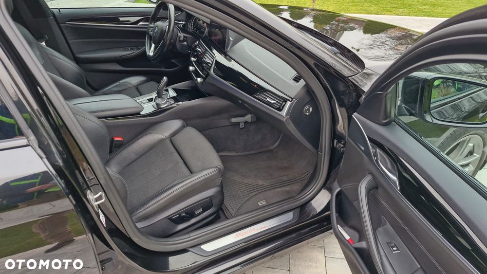 BMW Seria 5 520d - 15