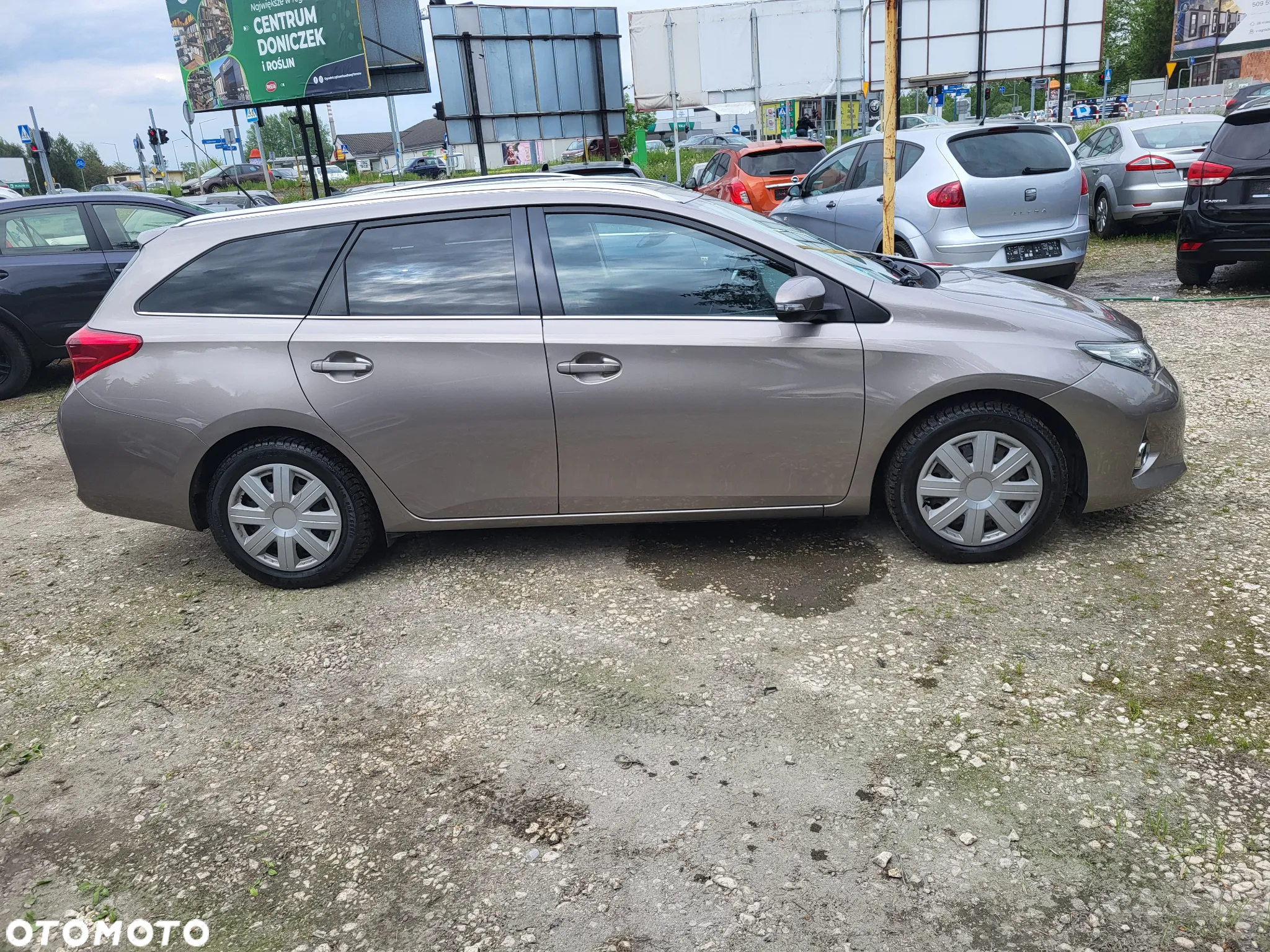 Toyota Auris - 4