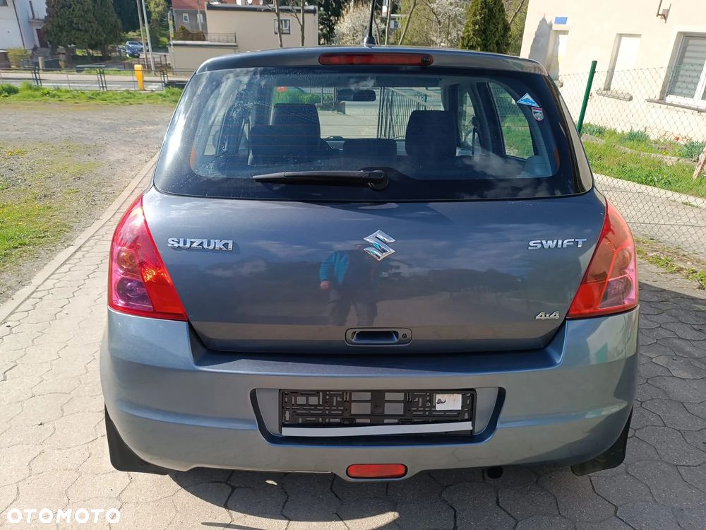 Suzuki Swift 1.3 4x4 Comfort - 6