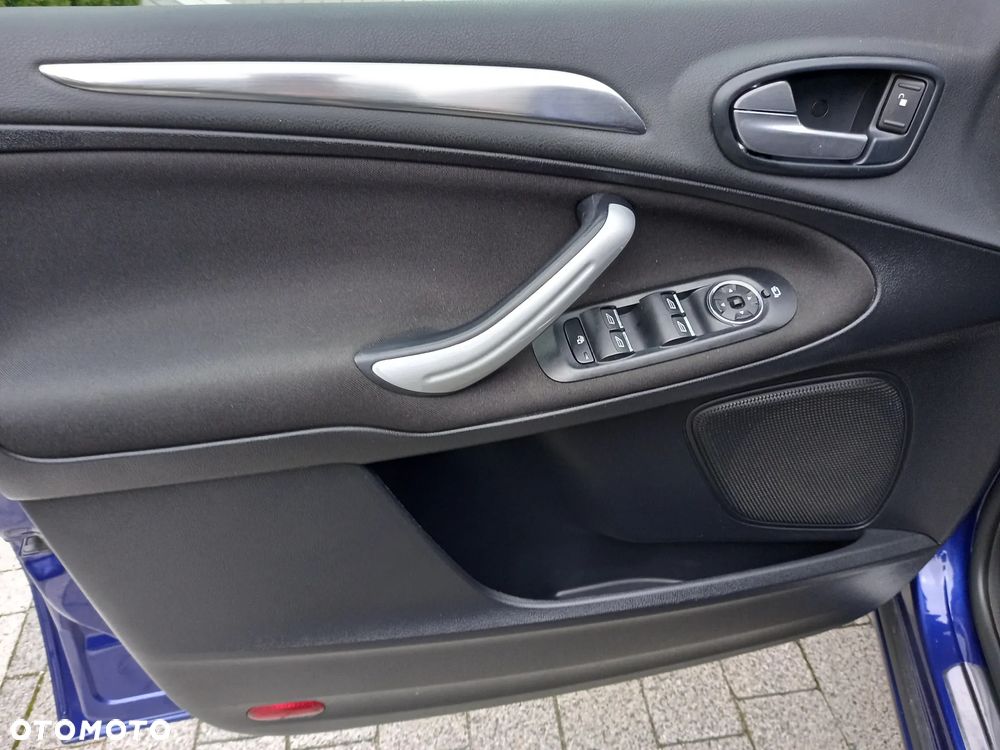 Ford S-Max 2.0 TDCi DPF Business Edition - 23