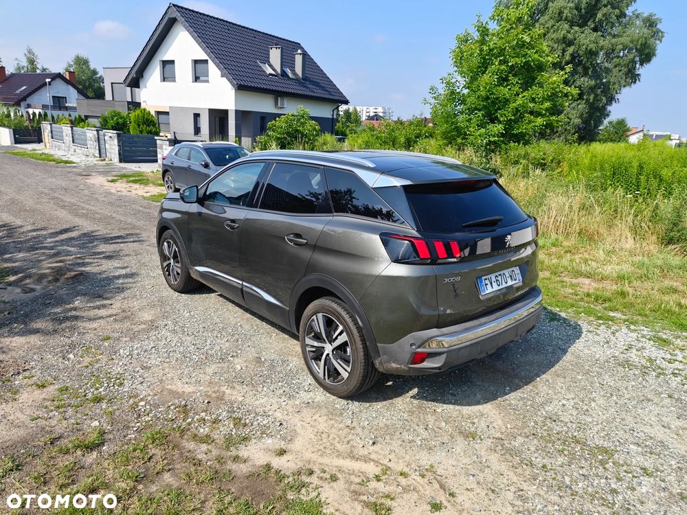Peugeot 3008 1.2 PureTech Allure S&S EAT8 - 5