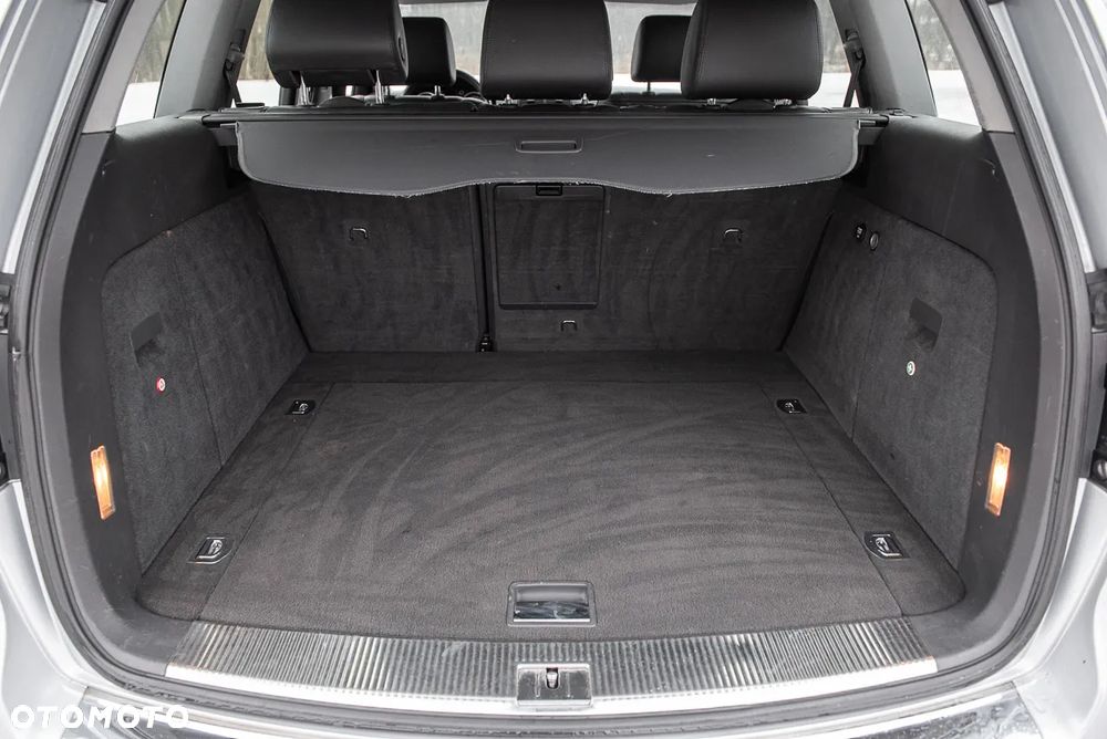 Volkswagen Touareg 3.2 V6 Automatik - 24
