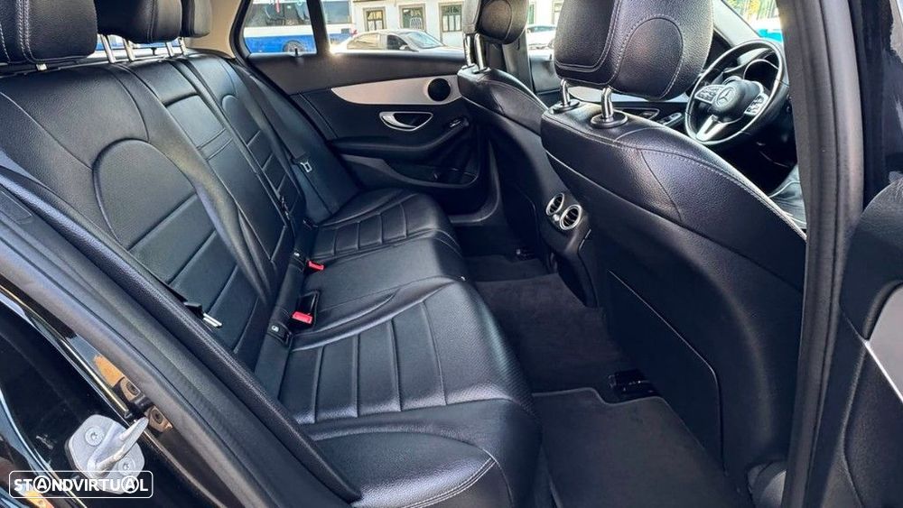 Mercedes-Benz C 300 de Avantgarde - 13