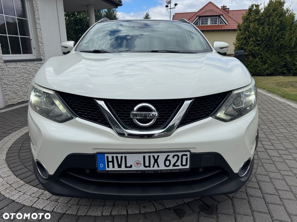 Nissan Qashqai 1.6 DCi Xtronic TEKNA - 2