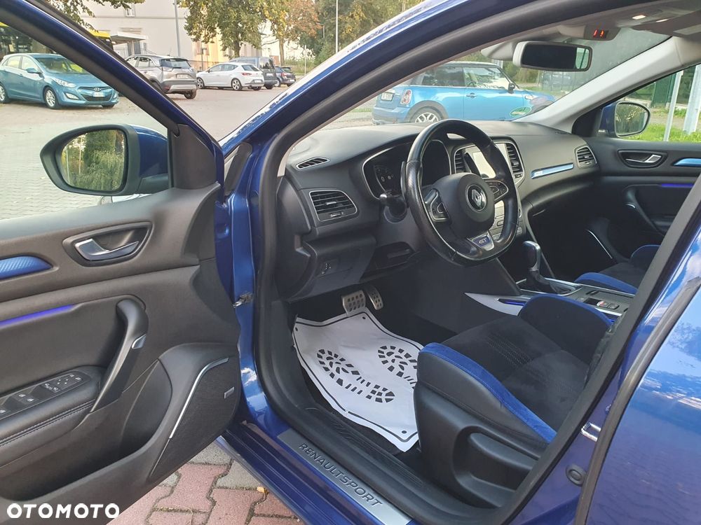 Renault Megane ENERGY TCe 205 EDC GT - 34