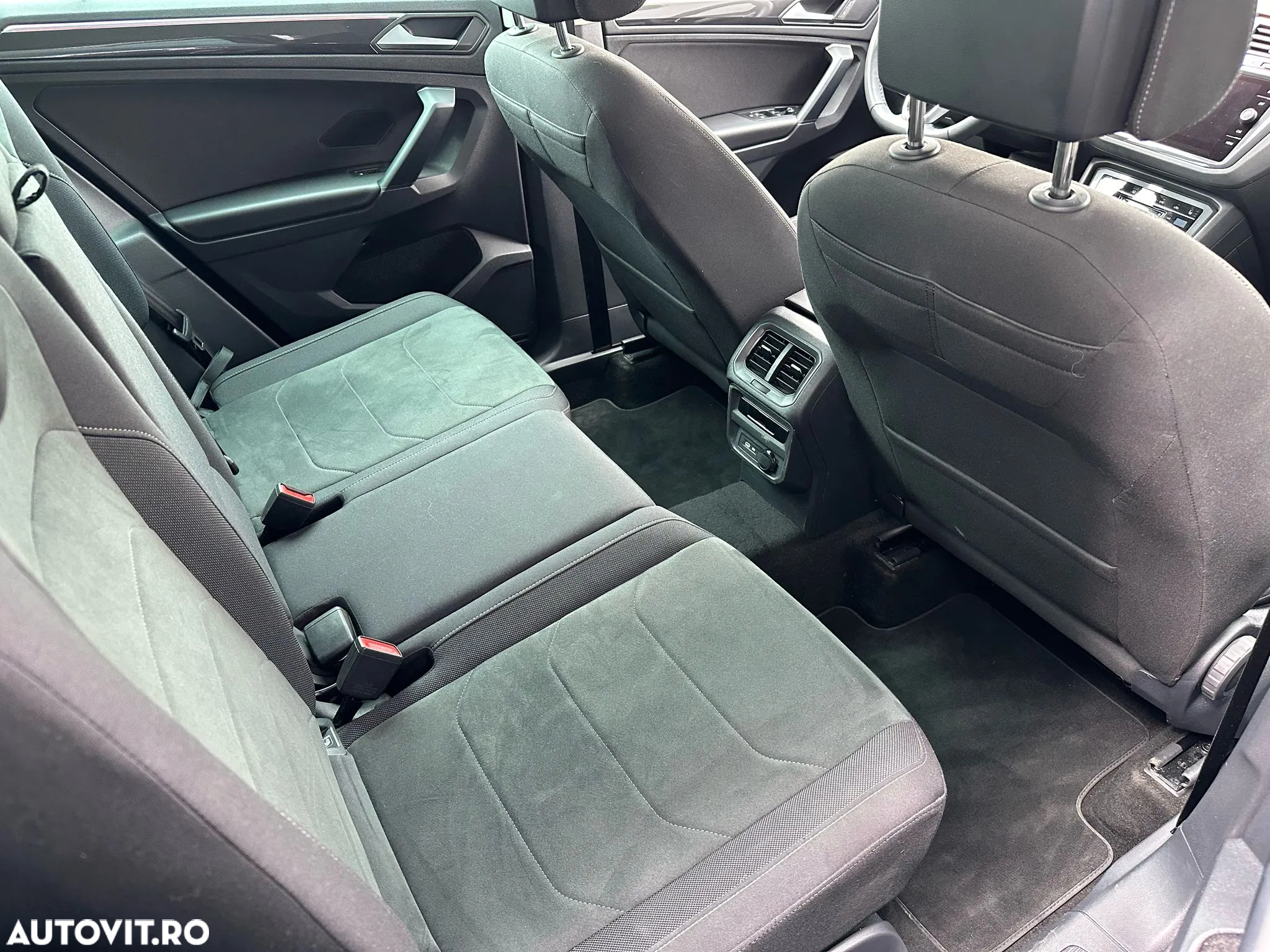Volkswagen Tiguan 1.4 eHybrid OPF Elegance - 18