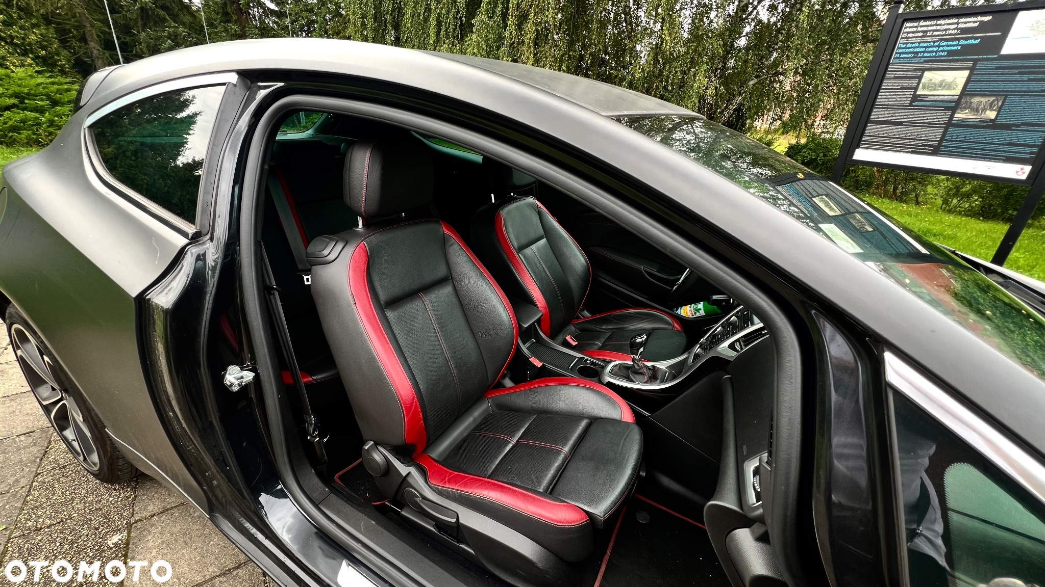 Opel Astra IV GTC 2.0 CDTI Bi-Turbo S&S - 21