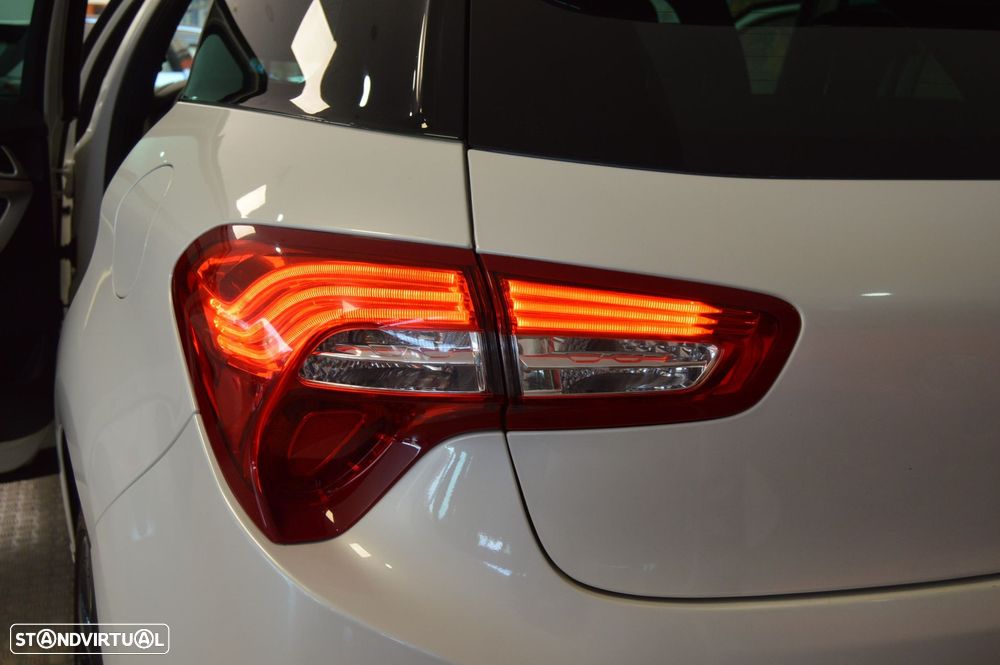 Citroën DS5 2.0 HDi Hybrid4 So Chic CMP6 - 21