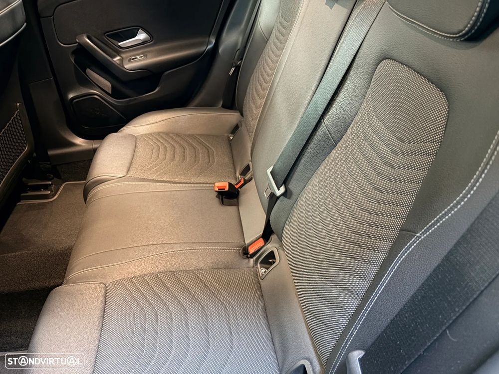 Mercedes-Benz A 180 Limousine d Style - 16