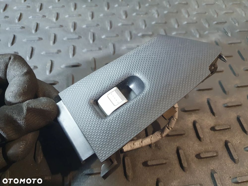 PANEL SZYBY PRAWY PRZÓD HONDA CIVIC VII LIFT 83544-S6A-G0   EUROPA - 1