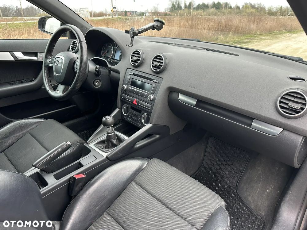 Audi A3 Sportback - 12