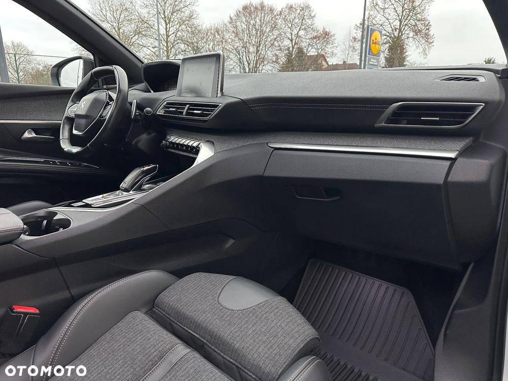 Peugeot 5008 1.6 THP Allure S&S EAT6 - 24