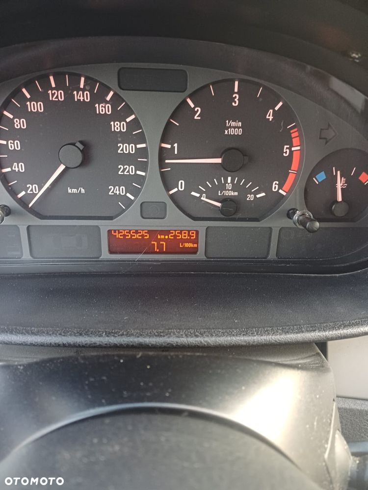 BMW Seria 3 - 19