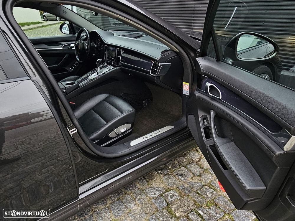 Porsche Panamera Standard - 23
