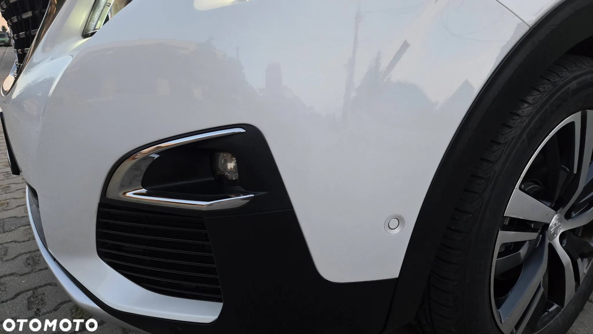 Peugeot 5008 - 8
