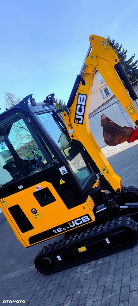 JCB JCB 19 C -1 ful opcja najbogatsza jak nowa mini koparka sprowadzona 8020 1 wł 8018 okazja 16 - 18