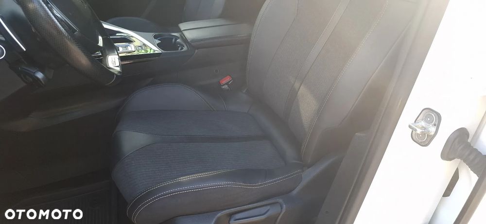 Peugeot 3008 2.0 BlueHDi GT S&S EAT8 - 16