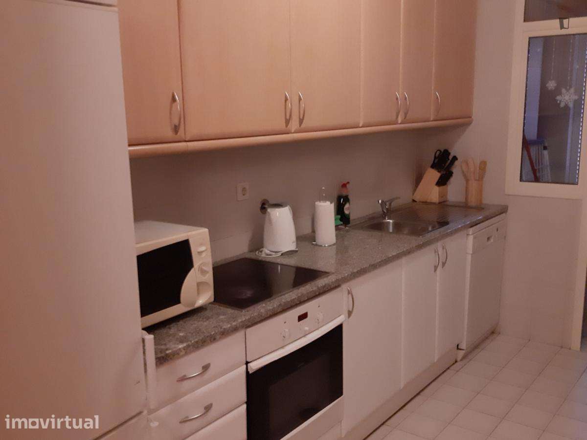 Apartamento com 2 quartos - localizado em Matosinhos Porto - Grande imagem: 4/10