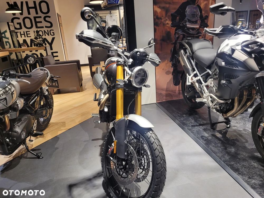 Triumph Scrambler - 3
