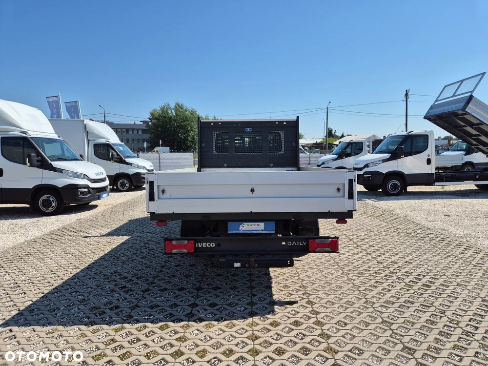Iveco Daily 35S14, Brygadówka 7-os, skrzynia 3,42m x 2,07m, klimatyzacja, HAK - 3.5T - 5